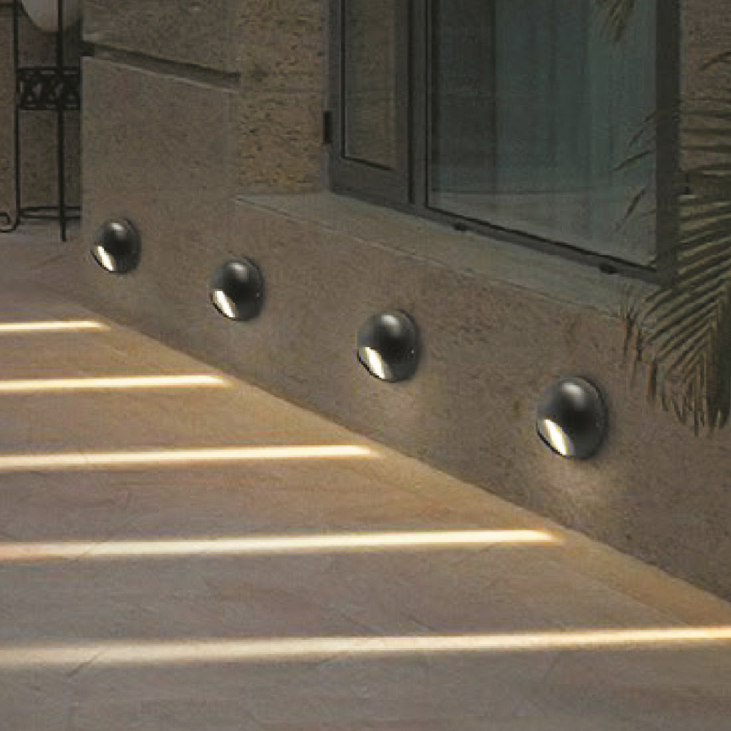 27 چراغ کنار پله ای