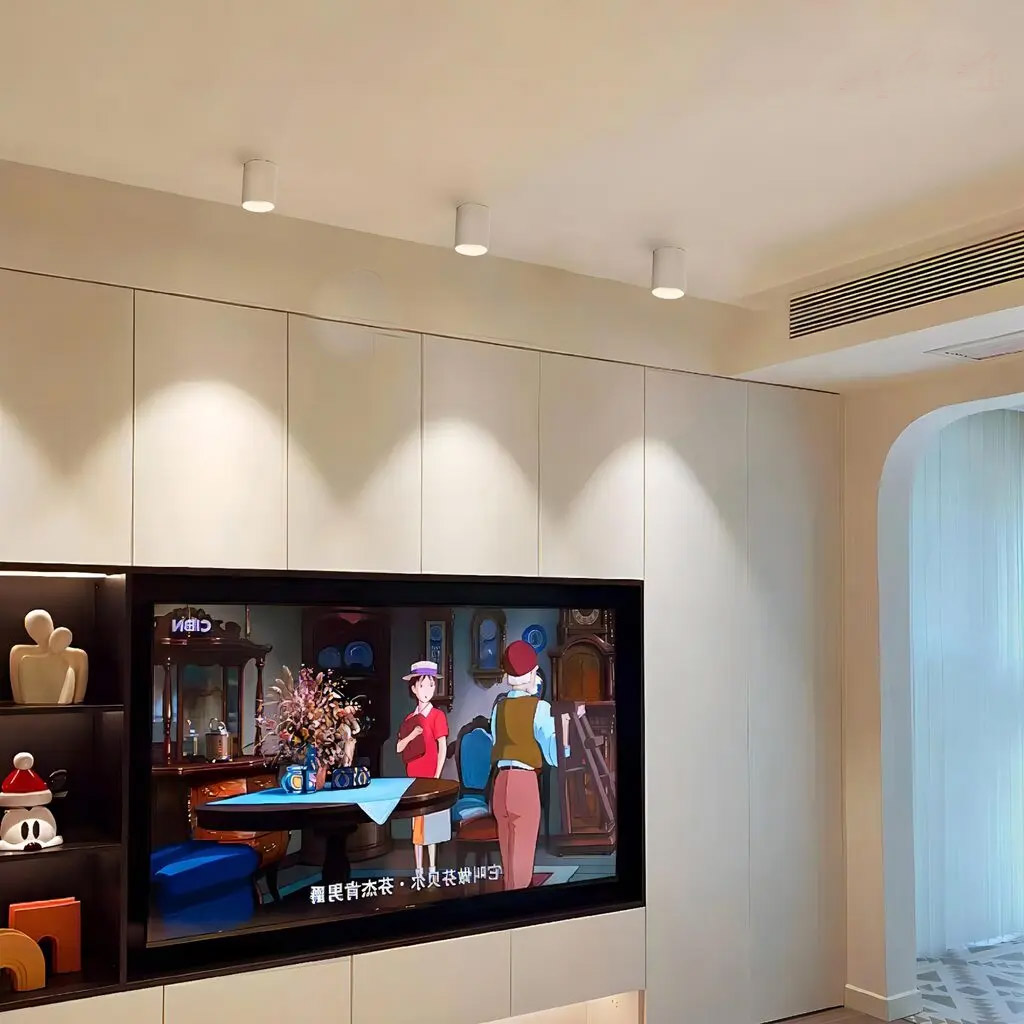 4 چراغ سقفی روکار