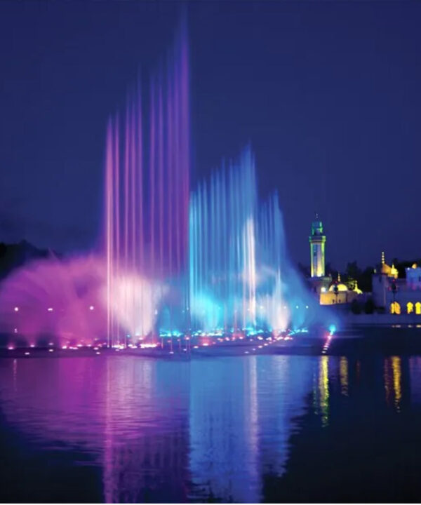 چراغ-استخری-و-آب-نما